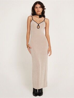 motel bonita satin slip maxi dress Prom Dress Motel Bonita Satin Slip Maxi Dress Satin Scoop Neck Camisole Maxi  Dress Champagne